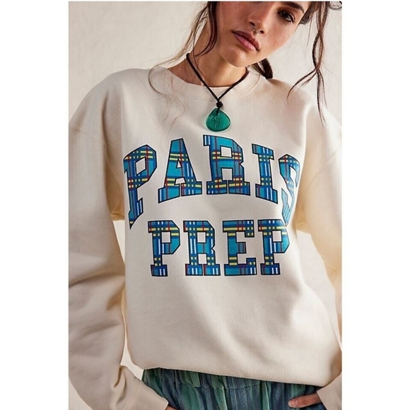 Free People Tops - Free people ❤️Paris prep sweatshirt